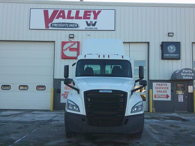 2020 Freightliner PT126DC 2020 FREIGHTLINER DAY CAB - 22955594 - 1