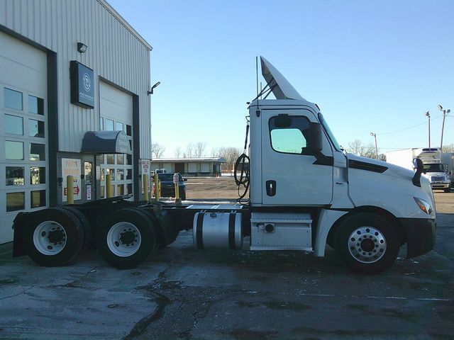 2020 Freightliner PT126DC 2020 FREIGHTLINER DAY CAB - 22955594 - 3
