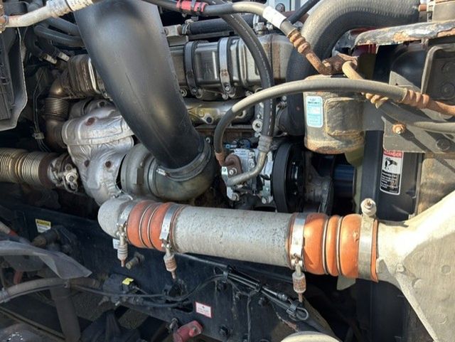 2020 Freightliner PT126SLP 2020 FREIGHTLINER CASCADIA SLEEPER - 23095110 - 17
