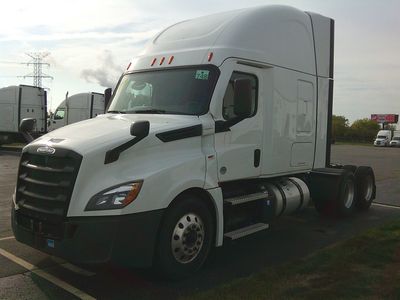 2020 Freightliner PT126SLP