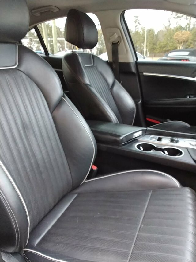 2020 Genesis G70 2.0T RWD - 22968100 - 9