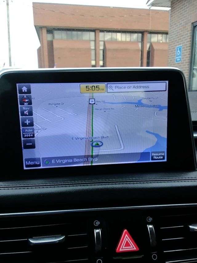 2020 Genesis G70 2.0T RWD - 22968100 - 14