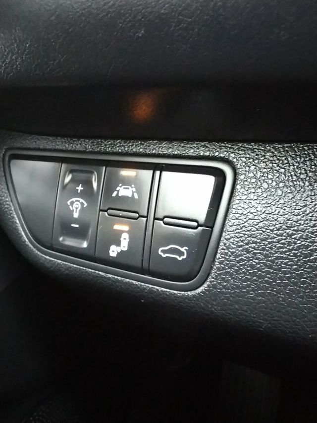 2020 Genesis G70 2.0T RWD - 22968100 - 22