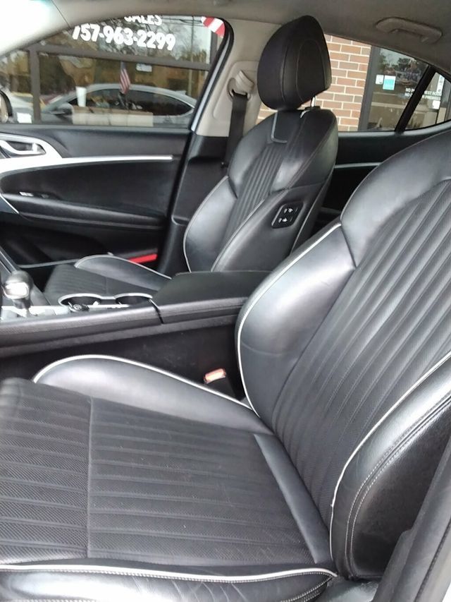 2020 Genesis G70 2.0T RWD - 22968100 - 5