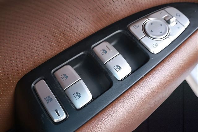 2020 Genesis G70 2.0T RWD - 23049769 - 42