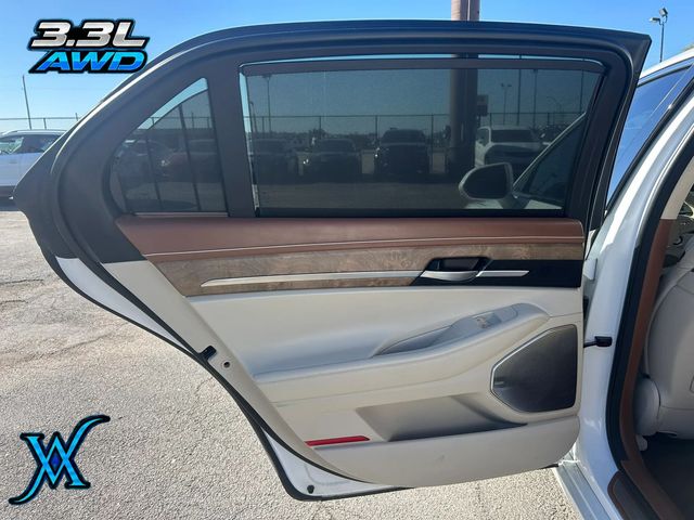 2020 Genesis G90 3.3T Premium Sedan 4D - 23098441 - 13