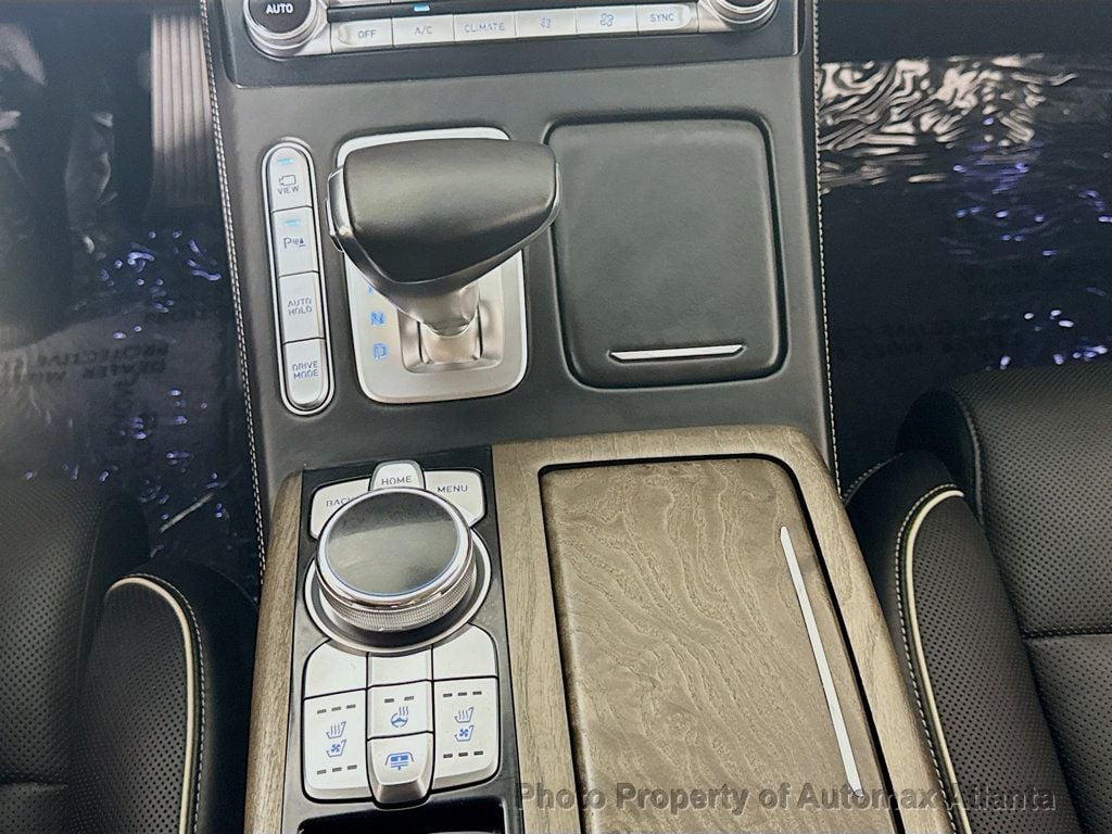 2020 Genesis G90 5.0L Ultimate - 22752555 - 18