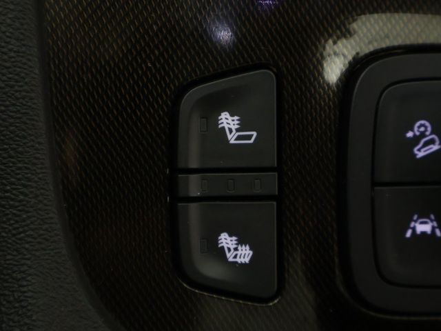 2020 GMC Acadia AWD 4dr AT4 - 22967002 - 58