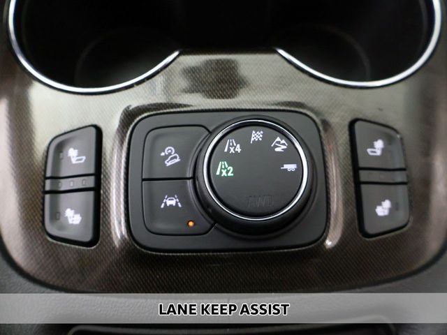2020 GMC Acadia AWD 4dr AT4 - 23022422 - 5