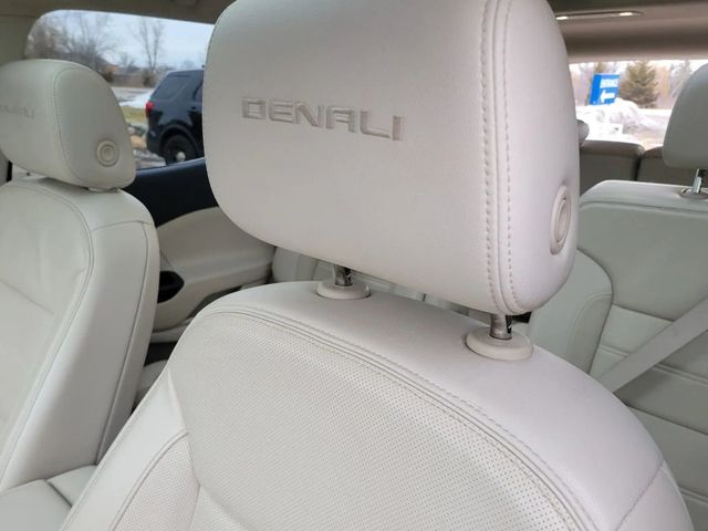 2020 GMC Acadia Denali Sport Utility 4D - 23031799 - 23