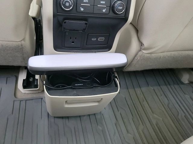 2020 GMC Acadia Denali Sport Utility 4D - 23031799 - 24