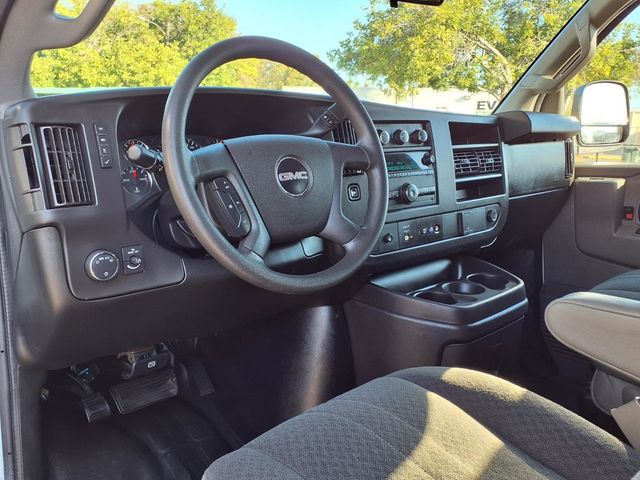 2020 GMC Savana Cargo Van RWD 2500 135" - 22996471 - 10