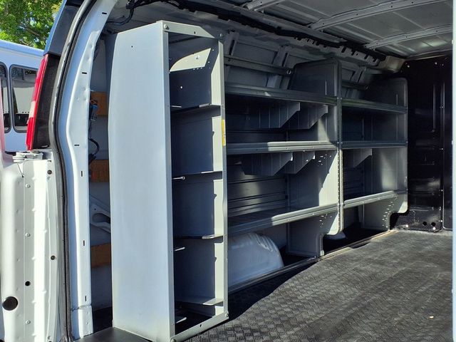 2020 GMC Savana Cargo Van RWD 2500 135" - 22996471 - 21