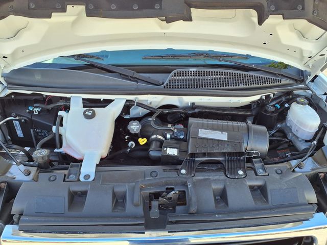 2020 GMC Savana Cargo Van RWD 2500 135" - 22996471 - 26