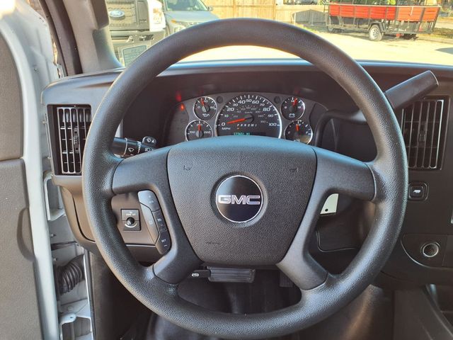 2020 GMC Savana Cargo Van RWD 2500 135" - 22996471 - 31