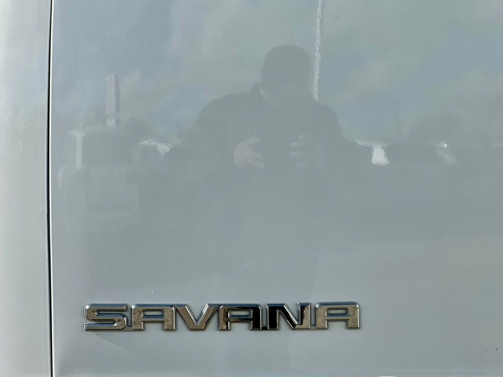 2020 GMC Savana Cargo Van RWD 2500 135" - 22934509 - 9