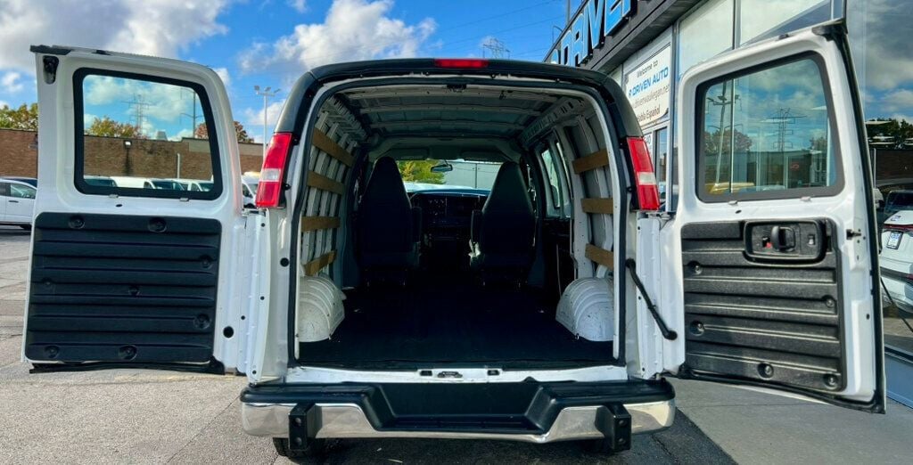 2020 GMC Savana Cargo Van RWD 2500 135" - 22934509 - 7