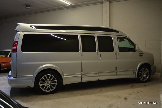 2020 GMC Savana Cargo Van RWD 2500 155" - 22933812 - 17