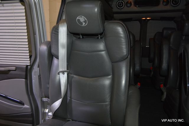 2020 GMC Savana Cargo Van RWD 2500 155" - 22933812 - 26