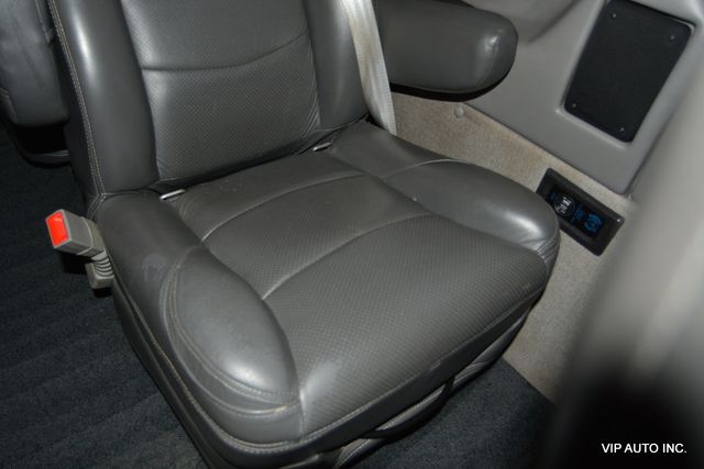 2020 GMC Savana Cargo Van RWD 2500 155" - 22933812 - 37