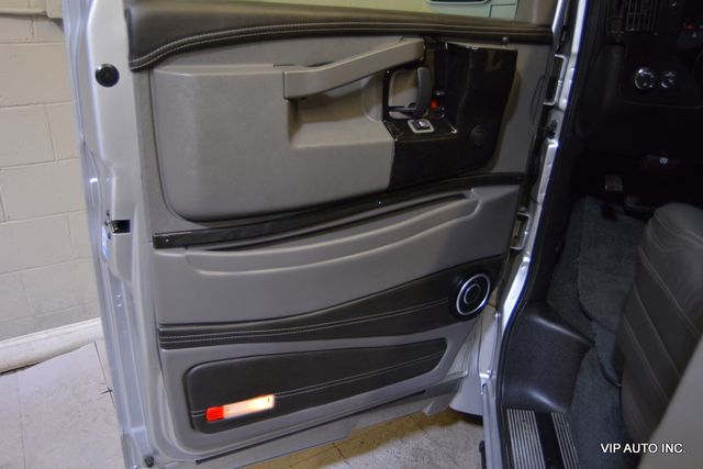 2020 GMC Savana Cargo Van RWD 2500 155" - 22933812 - 6