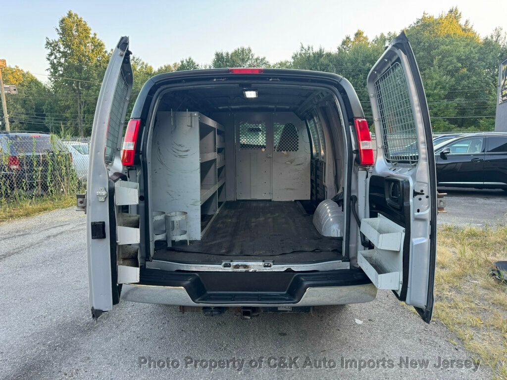 2020 Gmc Savana 3500 Cargo photo 18