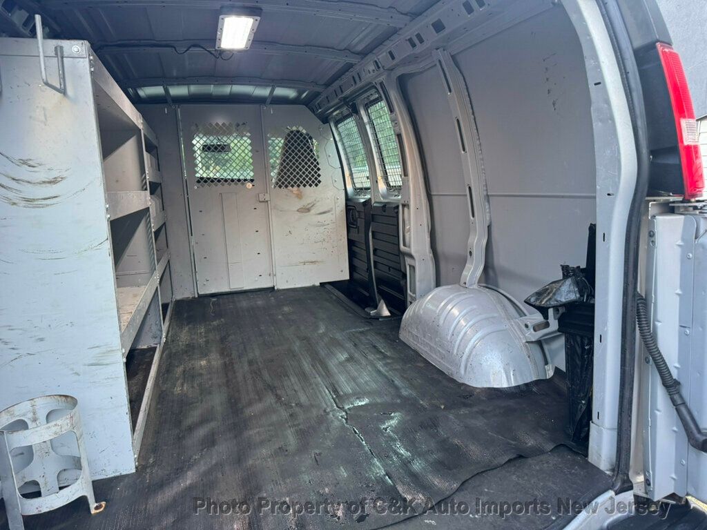 2020 Gmc Savana 3500 Cargo photo 19