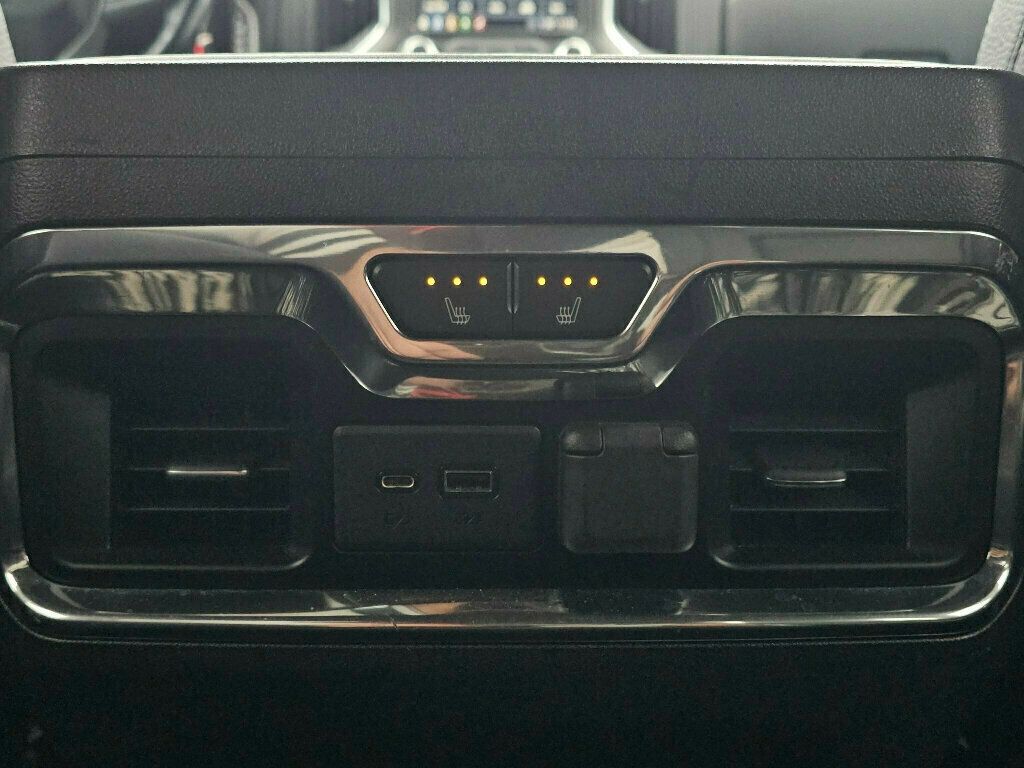 2020 GMC Sierra 1500 4WD Crew Cab 157" Denali - 22988404 - 28