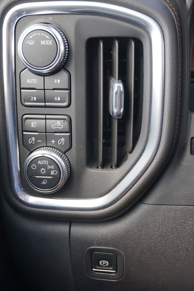 2020 GMC Sierra 1500 AT4 ,4X4, PREMIUM WHEELS, RUNNING BOARDS, LEATHER SEATS - 23031631 - 17