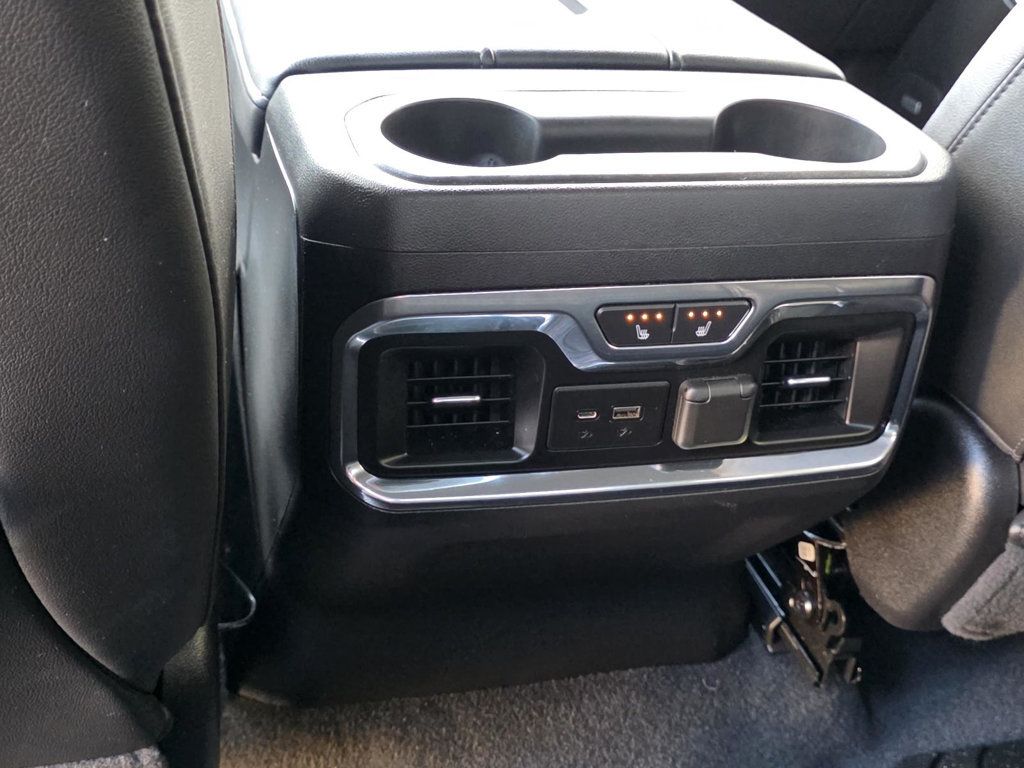 2020 Gmc Sierra 1500 SLT photo 11