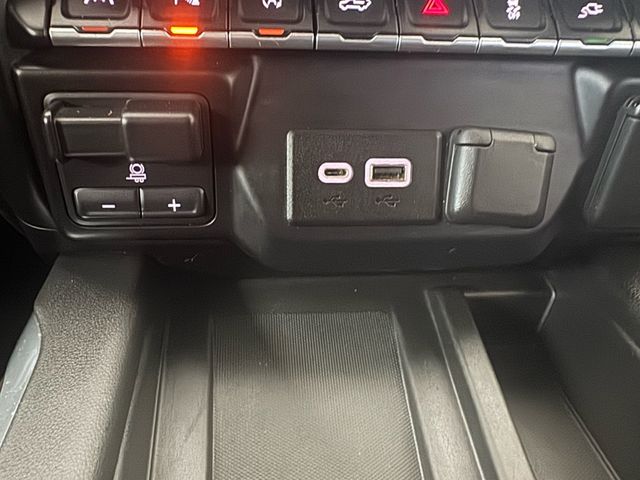 2020 GMC Sierra 1500 SLT - 23013941 - 24