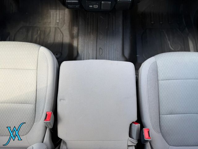 2020 GMC Sierra 1500 Crew Cab SLE Pickup 4D 5 3/4 ft - 23073336 - 28