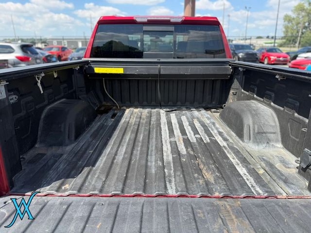 2020 GMC Sierra 1500 Crew Cab SLE Pickup 4D 5 3/4 ft - 23073336 - 38