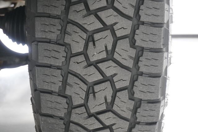 2020 GMC Sierra 2500HD 4WD Crew Cab 159" Denali - 22996696 - 29