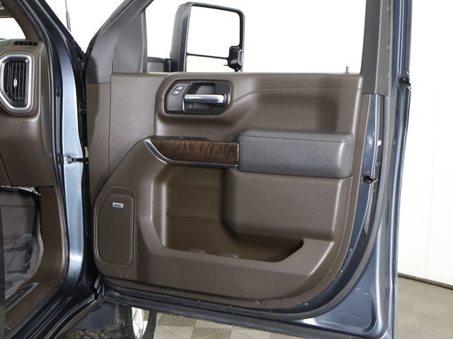 2020 GMC Sierra 2500HD 4WD Crew Cab 159" Denali - 23015174 - 25