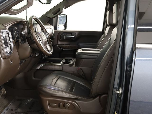 2020 GMC Sierra 2500HD 4WD Crew Cab 159" Denali - 23015174 - 32