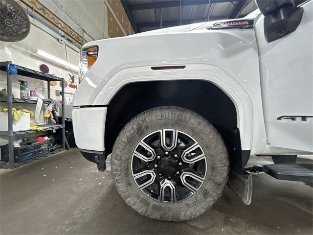 2020 GMC Sierra 2500HD AT4 - 22934800 - 9