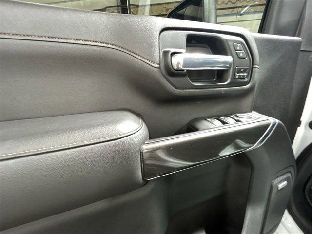 2020 GMC Sierra 2500HD AT4 - 22934800 - 11