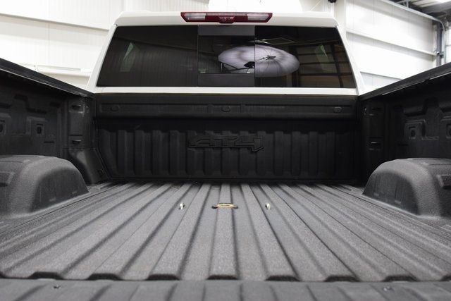 2020 GMC Sierra 2500HD AT4 - 22934800 - 25