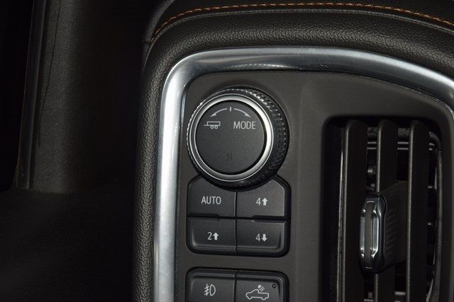 2020 GMC Sierra 2500HD AT4 - 22934800 - 38