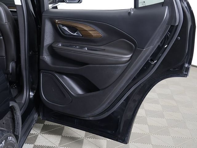 2020 GMC Terrain AWD 4dr Denali - 23035451 - 32
