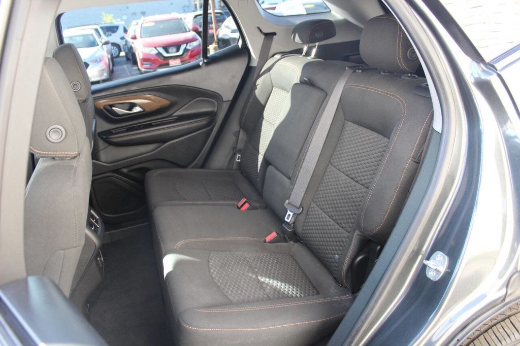 2020 GMC Terrain AWD 4dr SLE - 22925072 - 13
