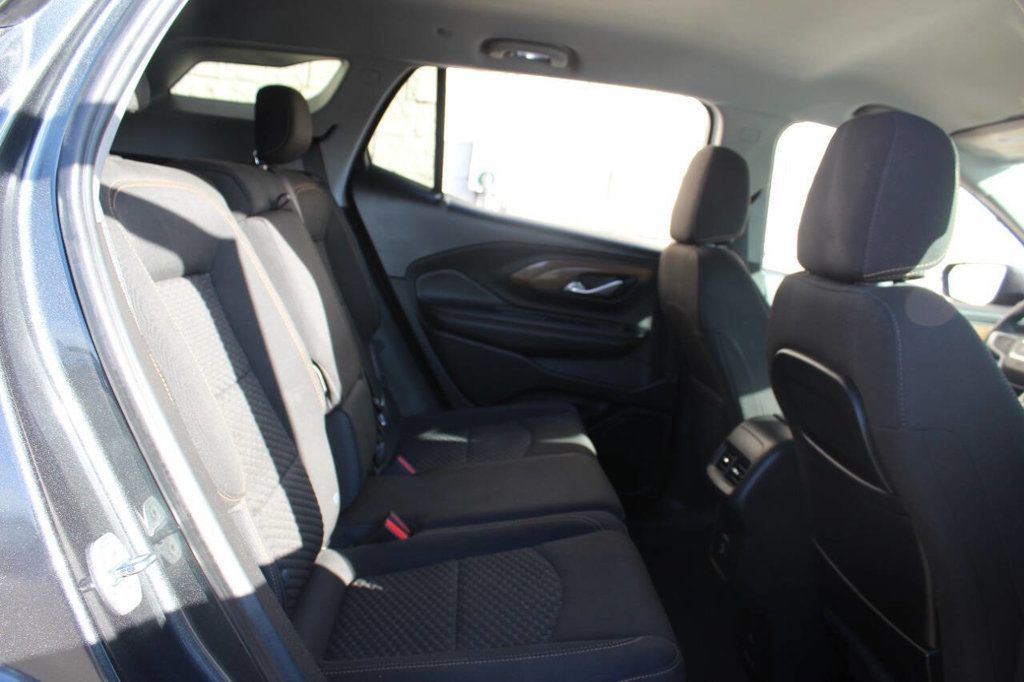 2020 GMC Terrain AWD 4dr SLE - 22925072 - 17