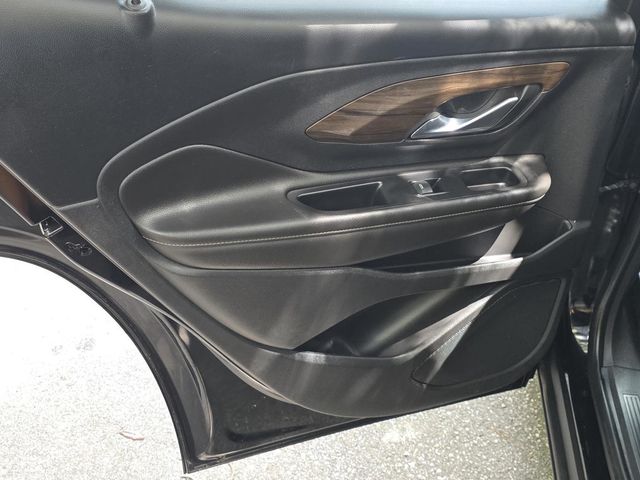 2020 GMC Terrain FWD 4dr Denali - 23075397 - 29