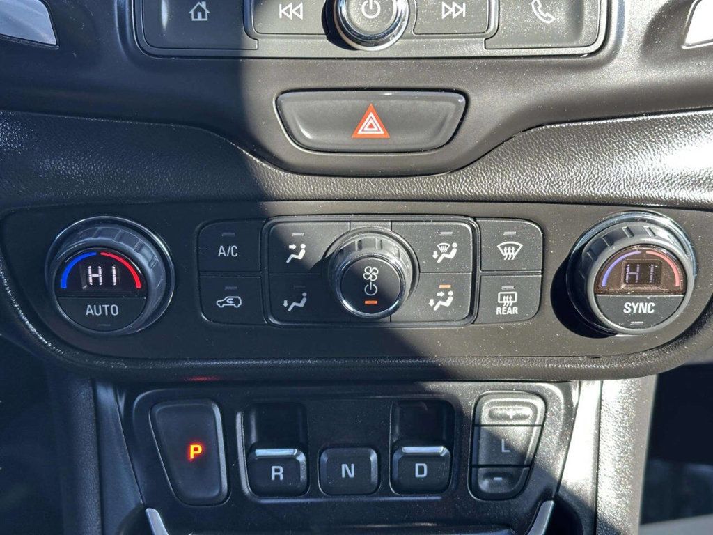 2020 GMC Terrain FWD 4dr SLE - 22999998 - 34