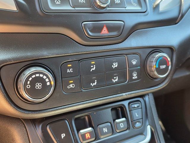 2020 GMC Terrain FWD 4dr SLE - 22875492 - 26