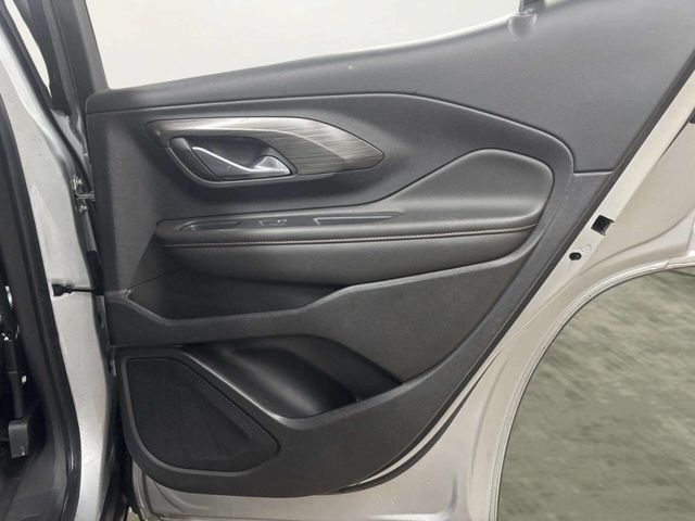 2020 GMC Terrain FWD 4dr SLT - 22988113 - 17