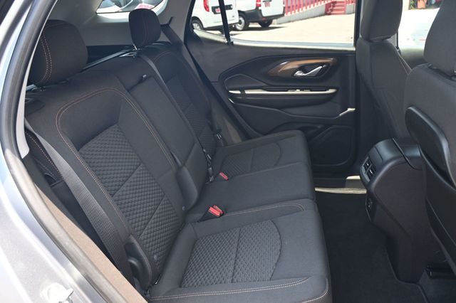 2020 GMC Terrain SLE No Accidents Reported to Carfax - 22869308 - 14