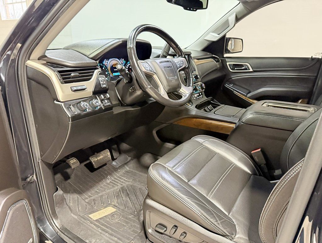 2020 GMC Yukon 4WD 4dr Denali - 22962335 - 31