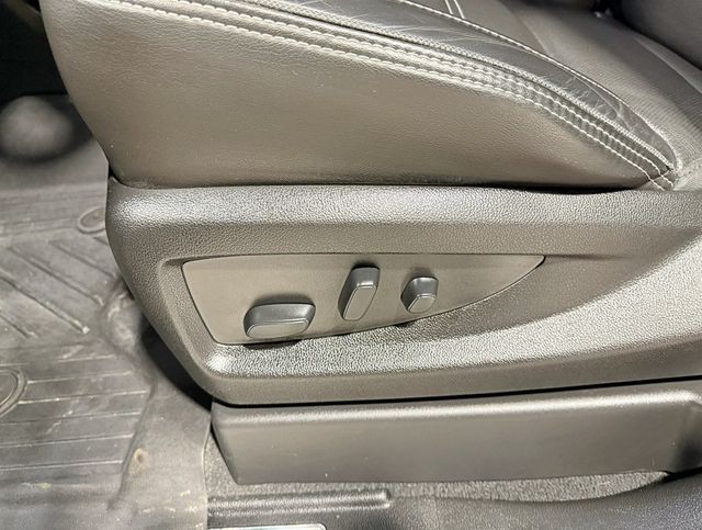 2020 GMC Yukon 4WD 4dr Denali - 22962335 - 32